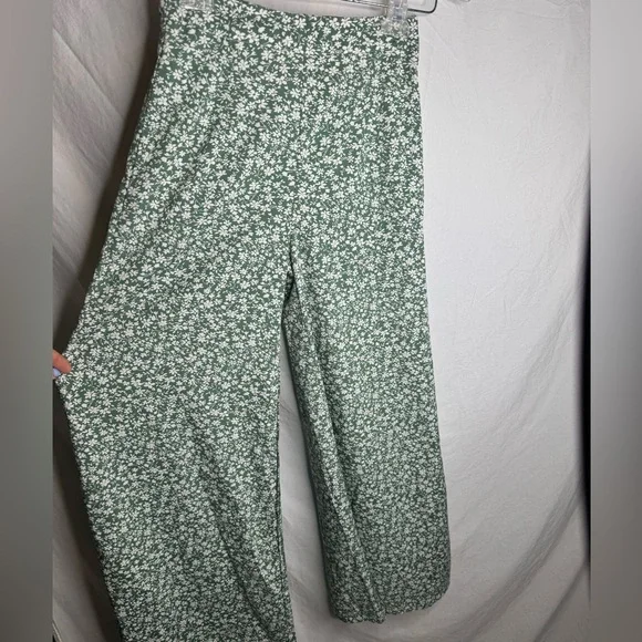 Ditsy Floral Green Wide Leg Pants XS - Picture 3 of 4
